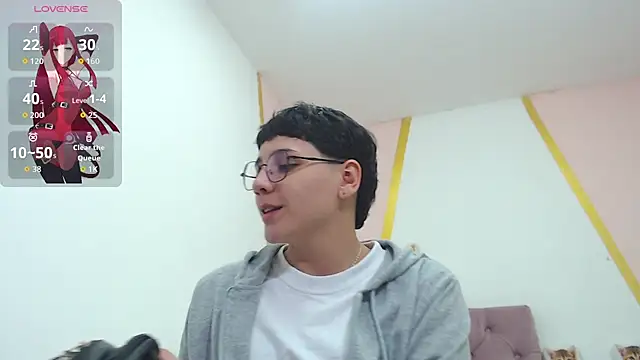 bad giirl  online show from 11/28/25, 06:10