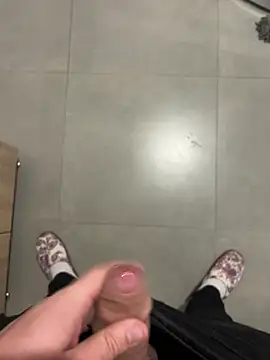 Vld121 online show from 02/24/25, 07:41