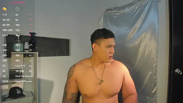 Colton Massif online show from 12/15/24, 11:09