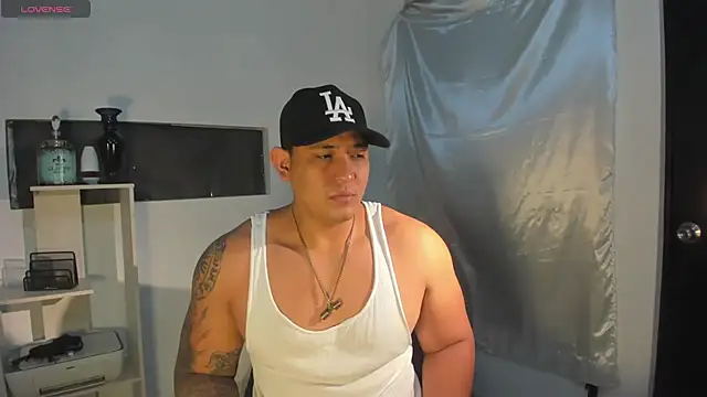 Colton Massif online show from 12/20/24, 07:22