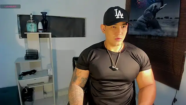 Colton Massif online show from 12/30/24, 01:37