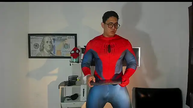 Colton Massif online show from 01/31/25, 01:23