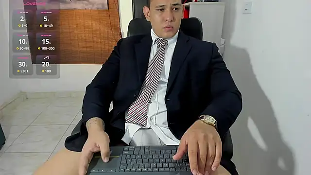 Colton Massif online show from 03/20/25, 03:02