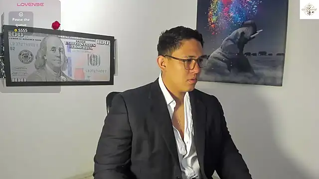 Colton Massif online show from 10/18/25, 04:15