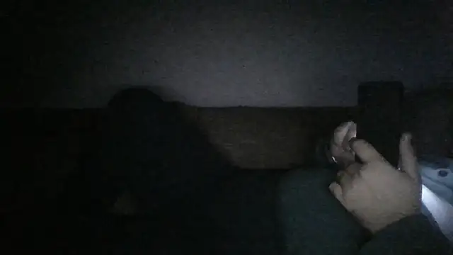 Snapshot of Anderrust chatting on 11/04/25, 11:15 Anderrust online show from 11/04/25, 11:15