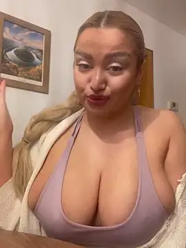 EmiliaPetrova online show from 01/24/25, 01:47