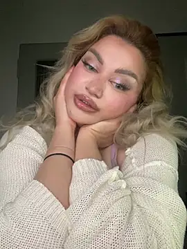 EmiliaPetrova online show from 02/15/25, 12:15