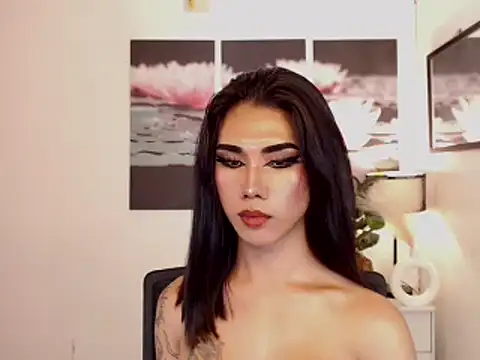 YourBabyGirlExists online show from 03/05/25, 04:35