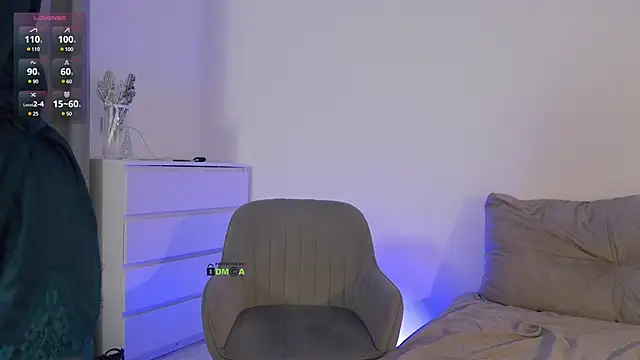 Fallinlove1 online show from 01/11/25, 03:09