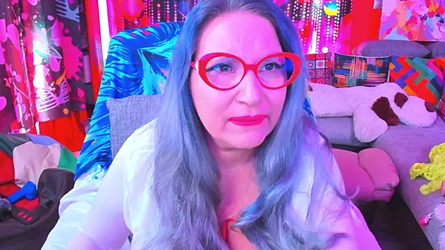 mature lisa naughty online show from 03/13/25, 01:50
