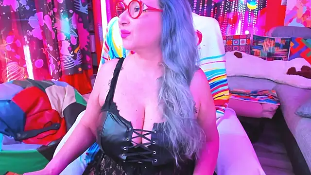 mature lisa naughty online show from 03/21/25, 01:56