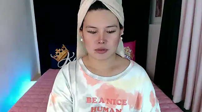 Angelic Fuckerxxx online show from 01/13/25, 04:39