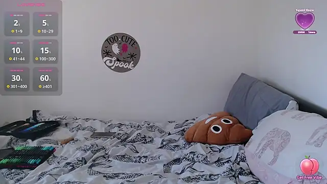 Rebecca Summer online show from 09/25/25, 12:20