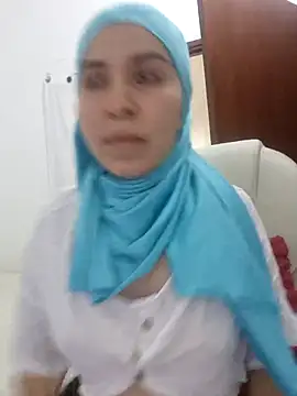 MatchedEyebrow online show from 03/03/25, 08:54