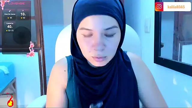 MatchedEyebrow online show from 10/17/25, 09:50