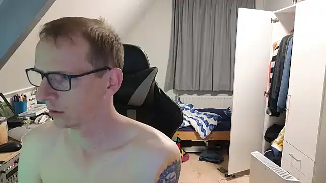 sexmenlion online show from 03/21/25, 08:29