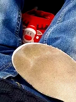 feet toes online show from 03/14/25, 09:57