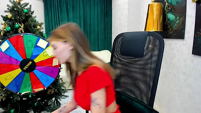 RedLipse online show from 12/25/24, 06:31