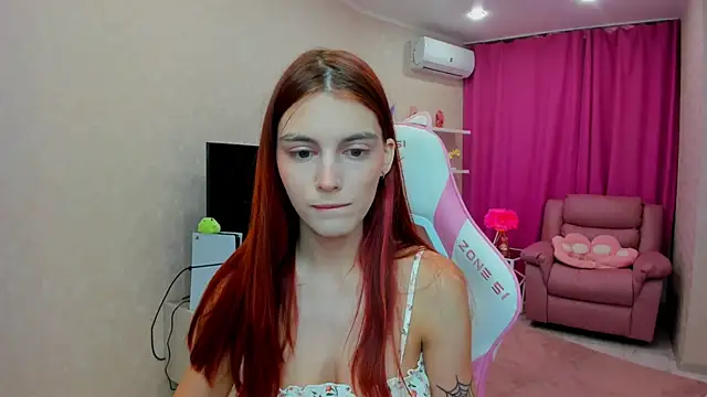 RedLipse online show from 06/11/26, 03:26