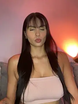 Snapshot of ameliayourfav1 chatting on 10/01/25, 11:44 ameliayourfav1 online show from 10/01/25, 11:44