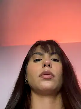 Snapshot of ameliayourfav1 chatting on 10/21/25, 09:15 ameliayourfav1 online show from 10/21/25, 09:15