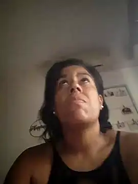 Snapshot of Molly_newman6 chatting on 09/19/25, 04:29 Molly newman6 online show from 09/19/25, 04:29