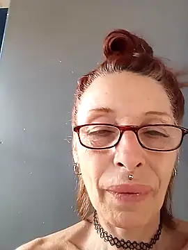 FrozenWaffle online show from 01/04/25, 08:37