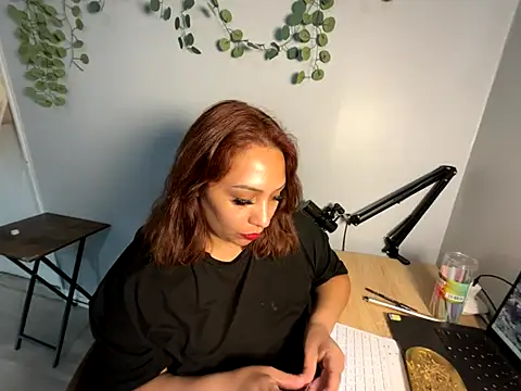 linalooove online show from 09/11/25, 05:57