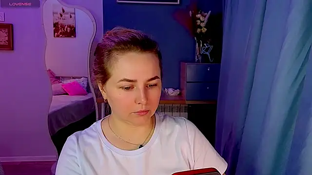 Mira Mermayd online show from 05/07/26, 01:22