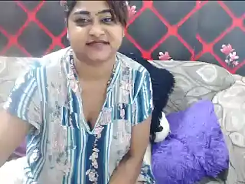 indian glitter online show from 03/08/25, 10:45
