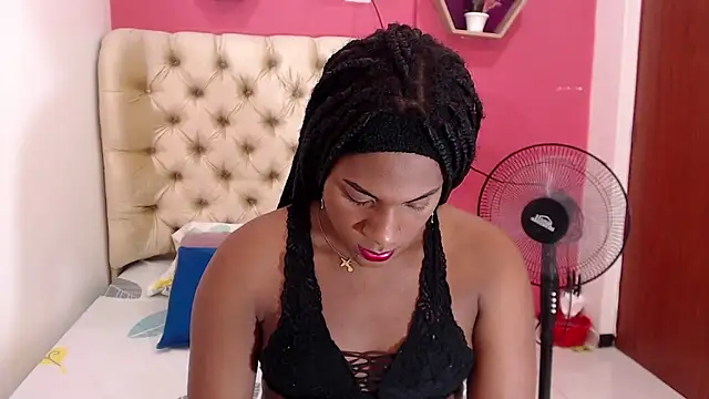 Keilyn Hot  online show from 12/16/25, 08:25