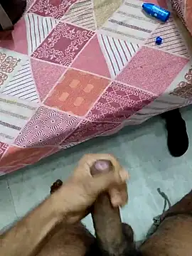 Snapshot of BiggDse chatting on 03/10/25, 07:40 BiggDse online show from 03/10/25, 07:40