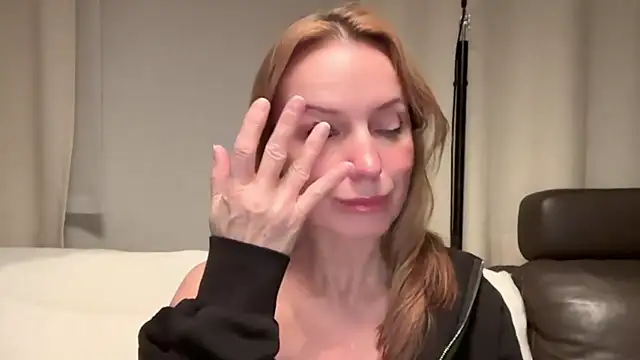 RachellAmazing online show from 01/21/25, 09:15