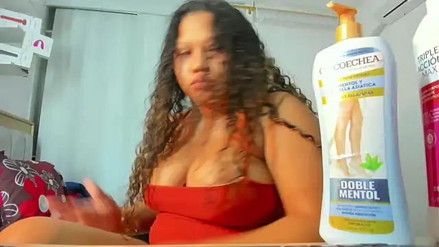 Lunastar02 online show from 09/22/25, 01:13