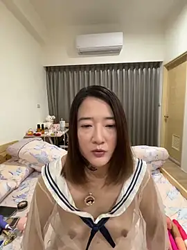 Snapshot of Tw_Angellovers chatting on 03/10/25, 01:43 Tw Angellovers online show from 03/10/25, 01:43