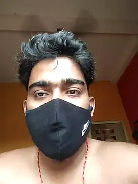 Love birdss online show from 03/17/25, 09:33