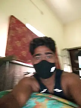 Love birdss online show from 10/23/25, 07:29