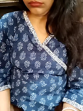 Diya 143 online show from 02/13/25, 07:35