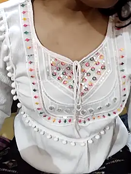 Diya 143 online show from 02/16/25, 02:43