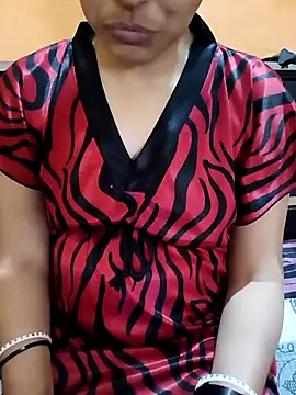 Diya 143 online show from 02/23/25, 11:00