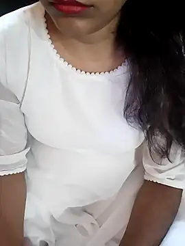 Snapshot of Diya_143 chatting on 10/09/25, 10:02 Diya 143 online show from 10/09/25, 10:02