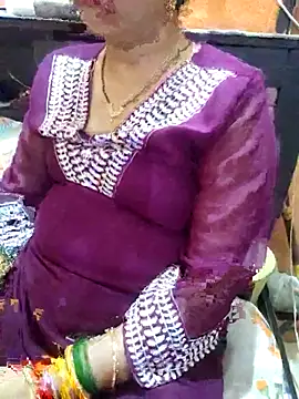 Diya 143 online show from 07/28/26, 03:08