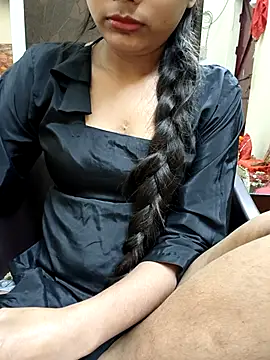 Snapshot of Nupur_69 chatting on 10/11/25, 08:51 Nupur 69 online show from 10/11/25, 08:51