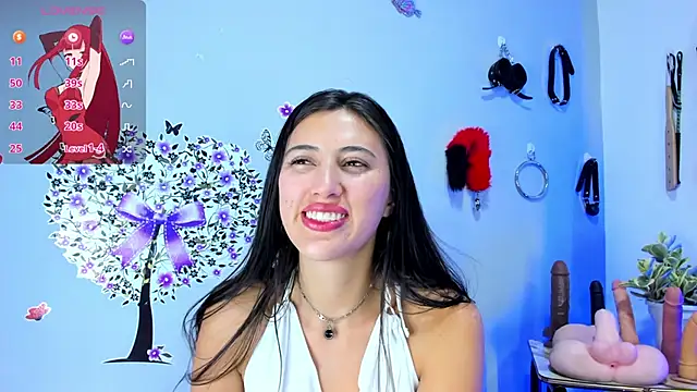 Snapshot of brenda_moris01 chatting on 02/25/25, 03:31 brenda moris01 online show from 02/25/25, 03:31