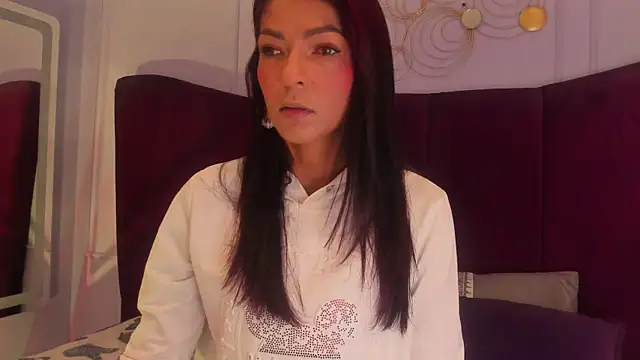 HannaPetit online show from 01/29/25, 11:41