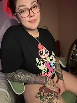 nativepumpkin95 online show from 12/23/24, 11:14