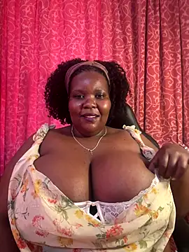 Snapshot of Michyboldy chatting on 09/17/25, 06:48 Michyboldy online show from 09/17/25, 06:48