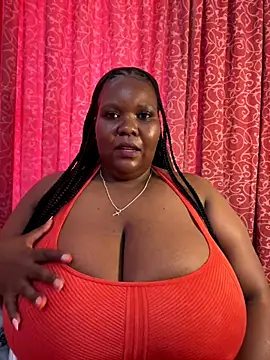 Snapshot of Michyboldy chatting on 10/17/25, 07:22 Michyboldy online show from 10/17/25, 07:22