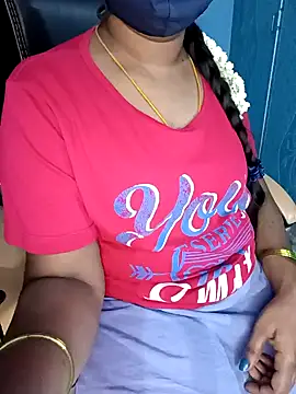 Snapshot of Tamil-hotwife chatting on 01/29/25, 12:56 Tamil-hotwife online show from 01/29/25, 12:56