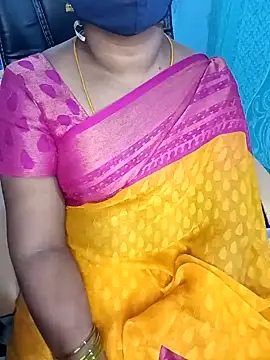 Snapshot of Tamil-hotwife chatting on 01/30/25, 05:17 Tamil-hotwife online show from 01/30/25, 05:17